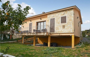 Awesome home in Palau-solità i Plegama with WiFi and 3 Bedrooms